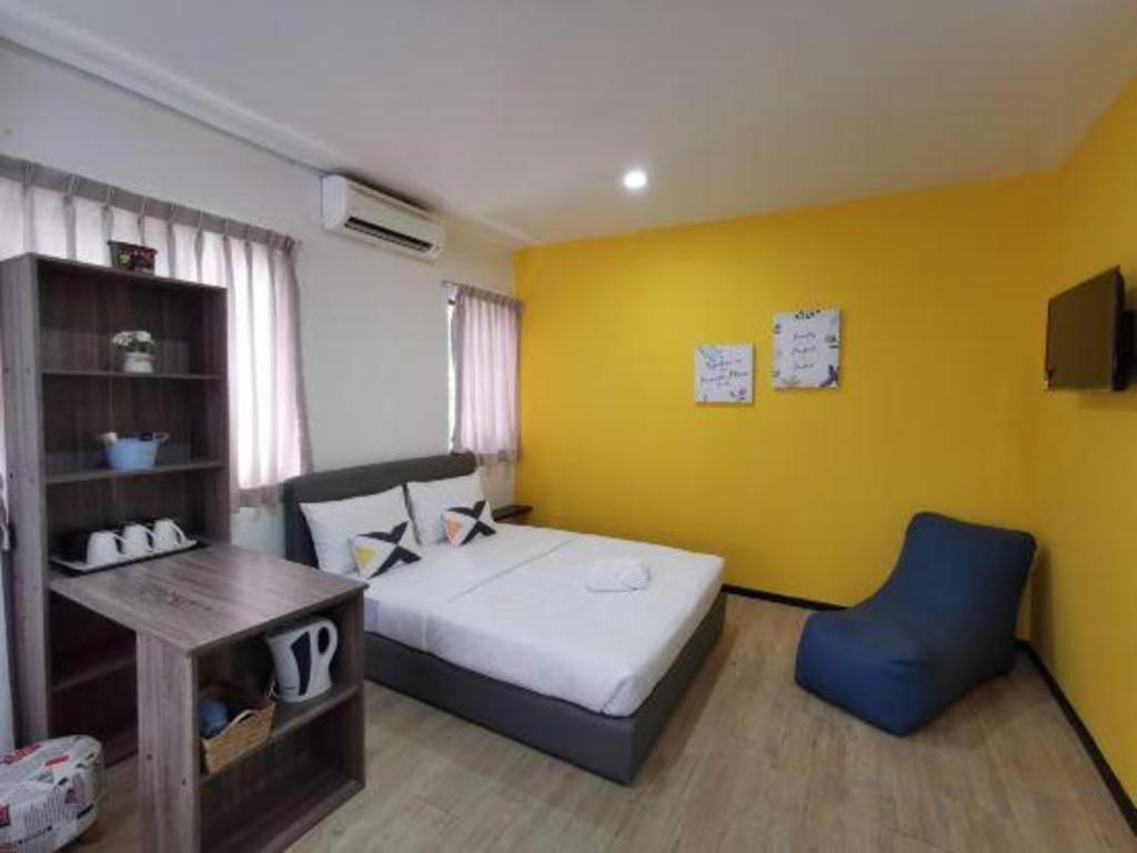 Oyo 89398 Doorbellz Hotel Kota Kinabalu Luaran gambar