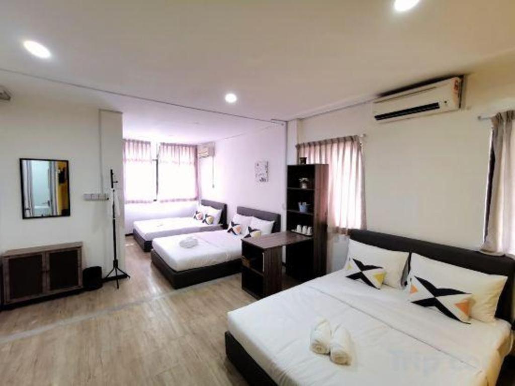 Oyo 89398 Doorbellz Hotel Kota Kinabalu Luaran gambar