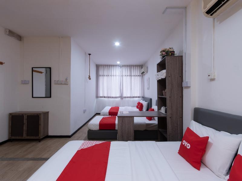 Oyo 89398 Doorbellz Hotel Kota Kinabalu Luaran gambar
